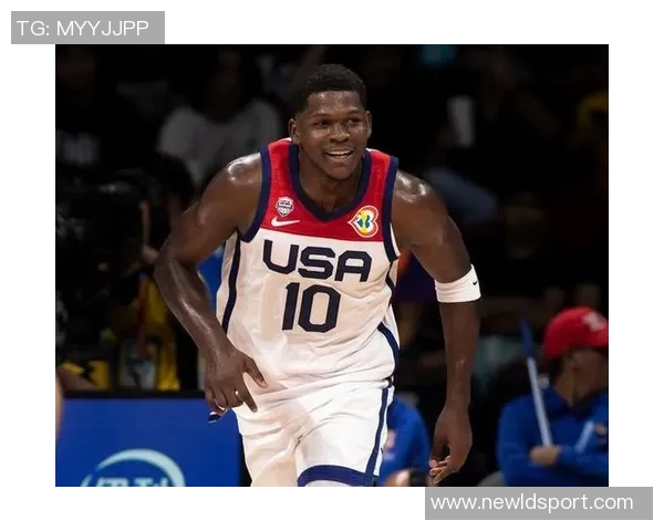 爱德华兹第三节狂轰21分全场最高35分助球队取得胜利表现惊艳