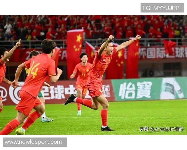 早报：U22国足遭遇越南零封惨败四场直接对决未尝胜绩